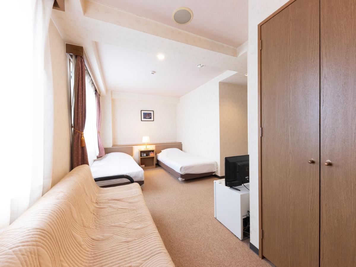 Tabist Business Hotel R Side Kanazawa Ngoại thất bức ảnh